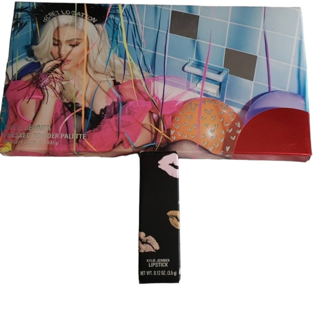 BUNDLE KYLIE JENNER SIPPING PRETTY PALETTE AND NOVA LIPSTICK